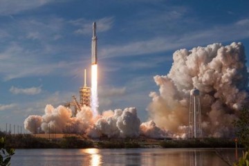 SpaceX与NASA独家合同引发业界人士质疑蓝色起源称正在了解情况